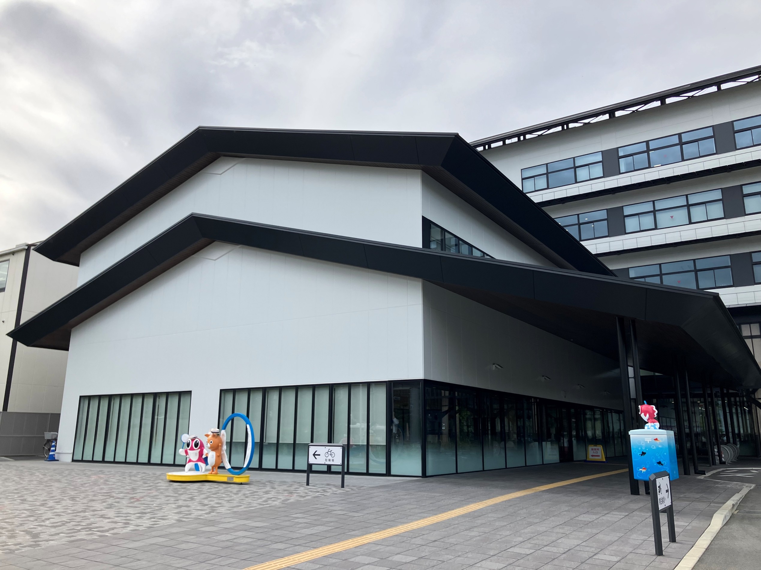 大和郡山市役所　交流棟(みりお～の)