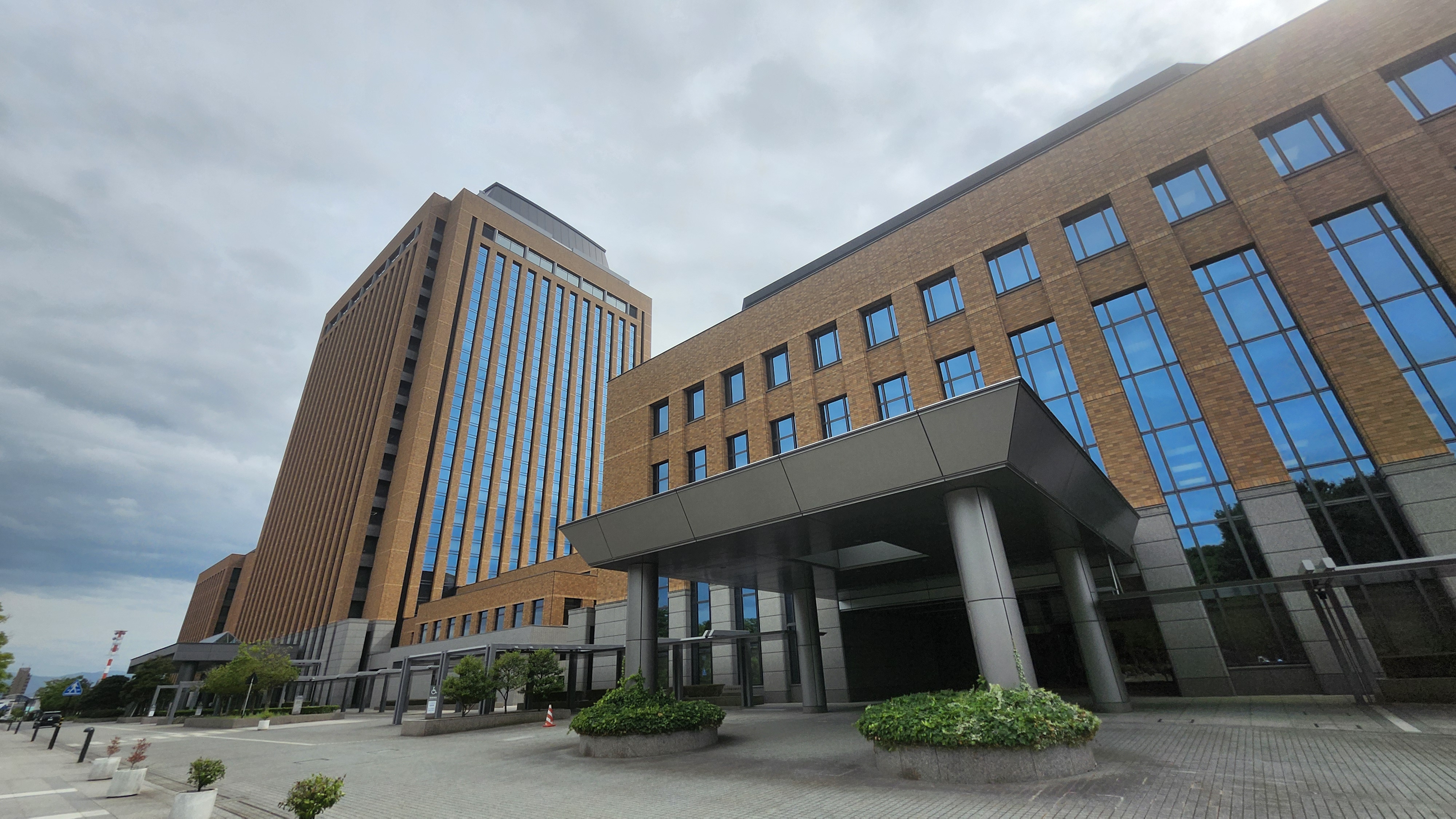 石川県庁