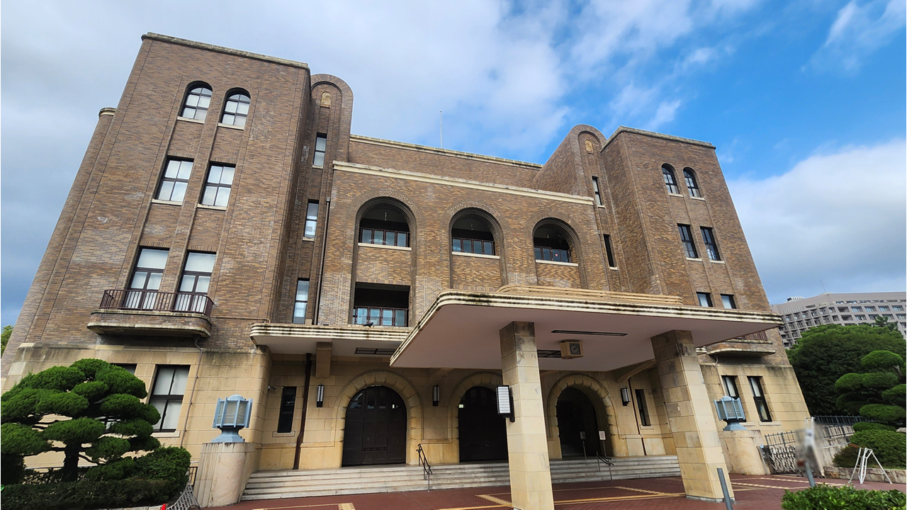 岡谷鋼機名古屋公会堂